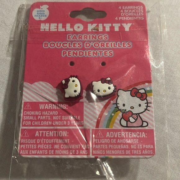 Hello kitty earrings - Picture 1 of 2